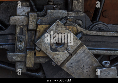 Details der alten schmierigen Maschinen / Dampf Motor Stockfoto