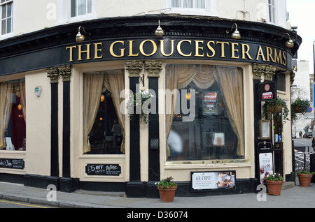 Die Gloucester Arms Pub in Gloucester Road, Kensington, London, Großbritannien