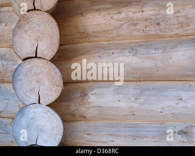 Holzwand aus einem Blockhaus / Zauberstab Eines Blockhauses Stockfoto