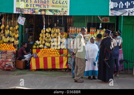 Typische Straßenszene, Bahir Dar, Äthiopien Stockfoto