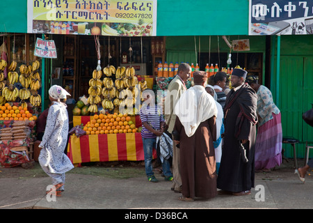 Typische Straßenszene, Bahir Dar, Äthiopien Stockfoto