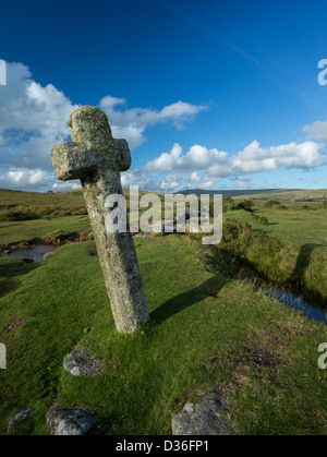 Windig-Post auch bekannt als Beckamoor Cross Dartmoor National Park Devon Uk. Stockfoto