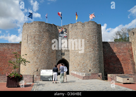 Der Eingang zum Historial De La Grande Guerre, Péronne, nahe dem Schlachtfeld der Somme, Frankreich Stockfoto