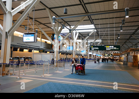 Vereinigten Staaten internationale Abflüge Vancouver Flughafen BC Kanada Stockfoto