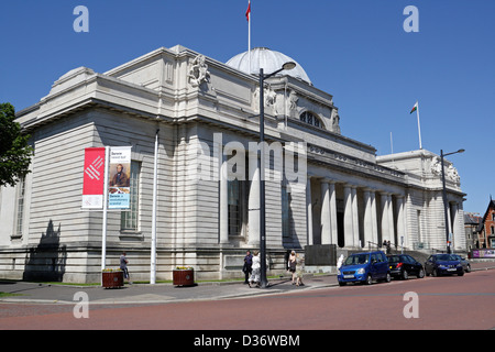 Cardiff Museum im Stadtzentrum von Cathays Park, Cardiff Wales UK Stockfoto