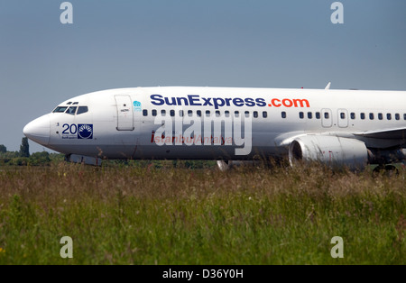 Düsseldorf, Deutschland, landet ein Flugzeug am Flughafen von SunExpress Stockfoto