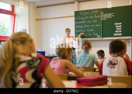 Berlin, Deutschland, Schüler von erster und zweiter Klasse Stockfoto