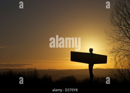 Heiligenschein über den Engel des Nordens von Antony Gormley, 1998, Gateshead, Tyne and Wear, England, UK, GB Stockfoto