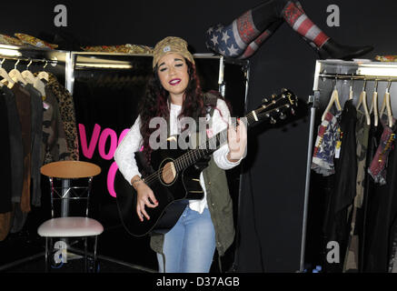 London, UK. 11. Februar 2013. Chelcee Grimes bei Pure London, Olympia, London, UK. Pure London ist Großbritanniens führender Mode Event kaufen. 11. Februar 2013 Foto von Menschen Presse/Alamy live-Nachrichten. Stockfoto