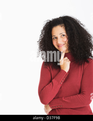 Studioportrait Mitte erwachsenen Frau Stockfoto