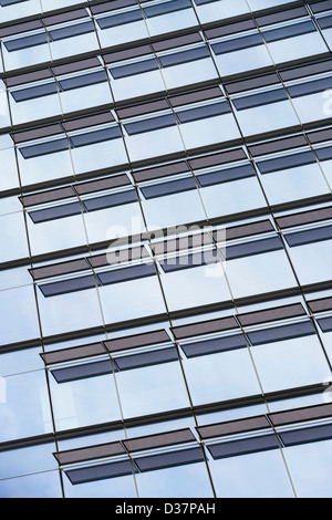 Nahaufnahme eines städtischen Wolkenkratzer Stockfoto