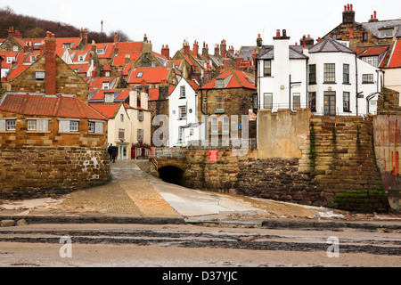 Das Bay Hotel und Slipanlage, Robin Hoods Bay, North Yorkshire Coast Stockfoto