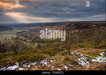 Loch des Horcum im Winter an einem kalten frostigen Morgen, North York Moors National Park, Goathland, Yorkshire, Großbritannien. Stockfoto