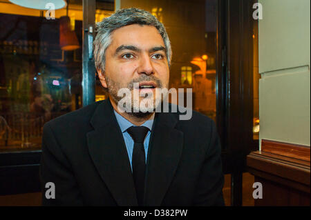 Paris, Frankreich. Portrait, französische Politiker, Stellvertreter, Meet the Press, After Vote for Equality, "Sergio Coronado" (EELV) Pro Gay Eheschließung, 2013 Stockfoto