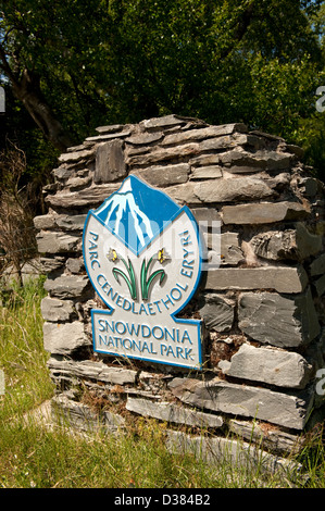 Snowdonia-Nationalpark Zeichen Parc Cenedlaethol Eryri Stockfoto