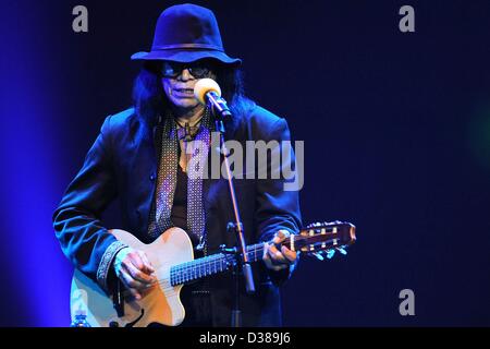 Johannesburg, Südafrika. 12. Februar 2013. Rodriguez erklingt in Carnival City am 12. Februar 2013, in Johannesburg in Südafrika. (Foto von Gallo Images / Foto24 / Denzil Maregele/Gallo/Alamy Live News) Stockfoto