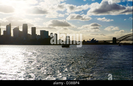 Sydney Skyline von Sydney Fähren aus gesehen Stockfoto