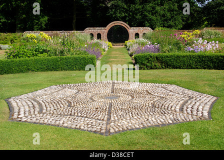 Der ummauerte Garten in Hoveton Hall Gardens, Wroxham, Norfolk Stockfoto