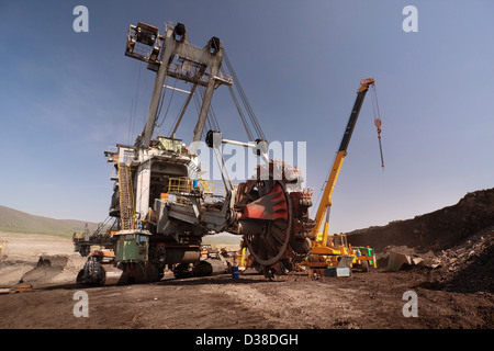 der Bagger im Tagebau Kohle - Most - Tschechien Stockfoto