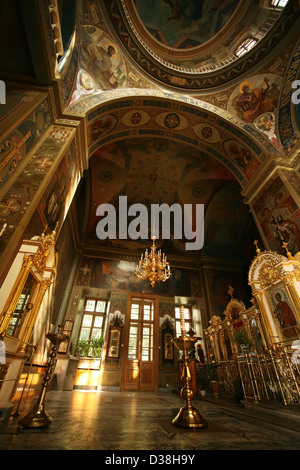 Eine solche Kirche von unten von innen Stockfoto