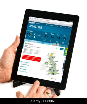 Website der BBC Wetter auf eine 4. Generation Apple iPad Tablet-Computer angezeigt Stockfoto