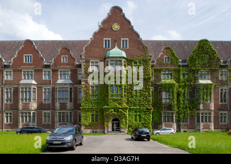 Berlin, Deutschland, unsanierten Gebäude der ehemaligen psychiatrischen Kliniken in Berlin-Buch Stockfoto