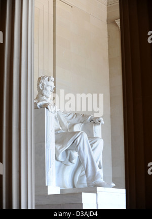 Abraham Lincoln Memorial-Washington DC, Abraham Lincoln mit Pfeiler und Säulen, Gettysburg Address, Bürgerkrieg, USA, Stockfoto