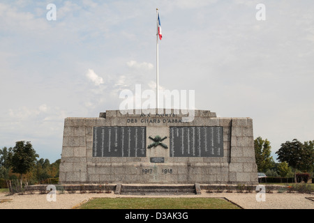 Das Denkmal des Chars Assaut, (französische Nationaldenkmal Tank) am Chemin des Dames, Berry -au-Bac, Frankreich. Stockfoto