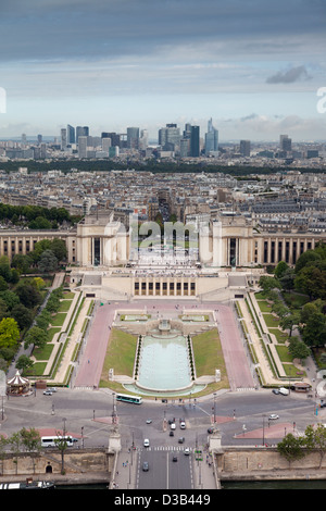 Frankreich, Paris, Stadtbild vom Eiffelturm auf das Palais de Chaillot (Nordwesten). Stockfoto