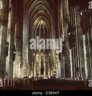 (Dpa-Dateien) - zeigt eine undatierte Filer Details der Kathedrale in