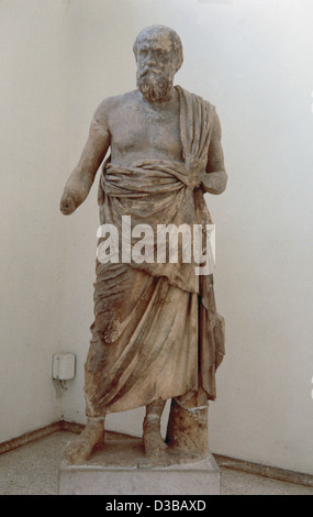 Griechische Kunst. Griechenland. Marmorstatue eines griechischen Philosophen. Wahrscheinlich Sokrates. c. 4. Jh.V.Chr. Dephi Archäologisches Museum. Stockfoto