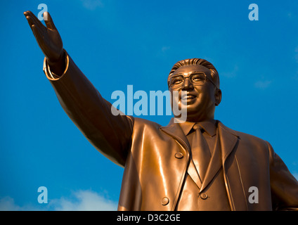 Kim Jong-Il-Statue In Grand Denkmal der Mansudae Hill, Pyongyang, Nordkorea Stockfoto