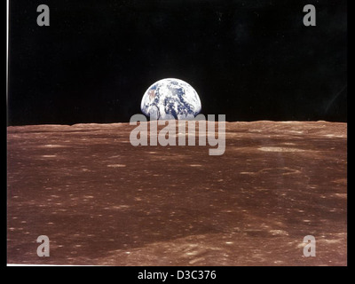 Ein Blick auf die Erde von Apollo 11 (NASA, 19. Juli 1969) Stockfoto