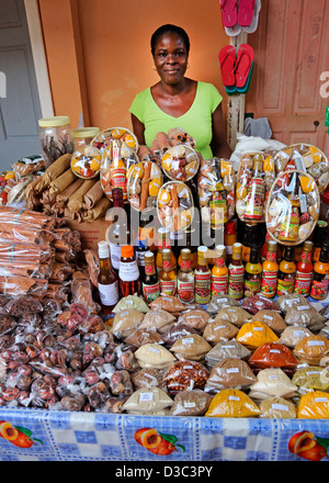 WÜRZEN UND STALL, CASTRIES ZENTRALMARKT, ST ZU PRODUZIEREN. LUCIA Stockfoto