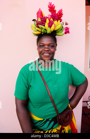 LOKALE FRAU, GRENADA, CARIBBEAN Stockfoto