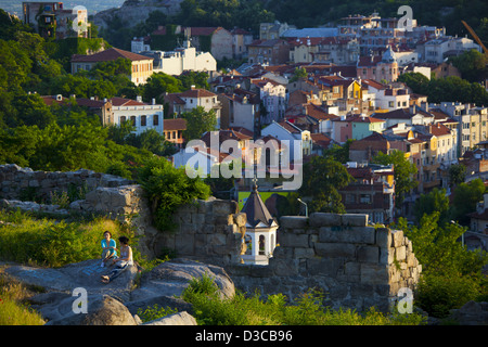 Bulgarien, Plovdiv, die Altstadt betrachtet von Nebet Tepe archäologischen Komplex, Gebet Hill, dem höchsten Punkt der Städte Stockfoto