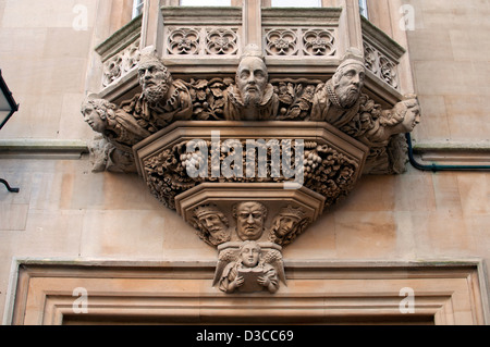 Erker Detail, Pembroke College in Oxford, UK Stockfoto