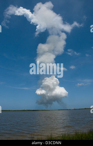 Space Shuttle Atlantis hebt ab! (NASA, 14.05.10) Stockfoto