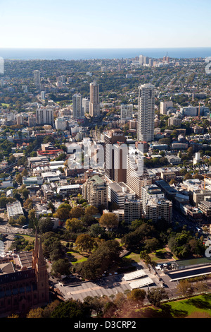 Luftaufnahme von William Street wie es läuft durch die Innenstadt Vorort Darlinghurst Sydney Australia. Stockfoto