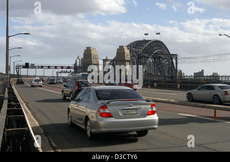 Sydney, Australien, mehrspurigen Einfahrten der Bradfield Highway, Sydney Harbour Bridge Stockfoto