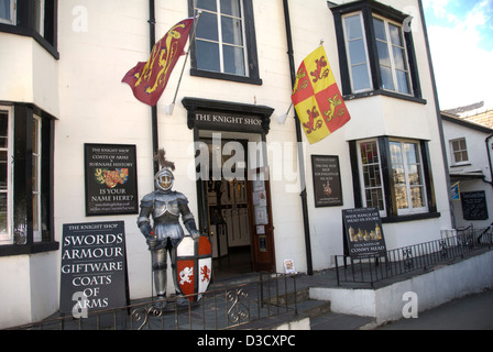 WALES; CAERNARVONSHIRE; DES RITTERS SHOP IN CONWY Stockfoto