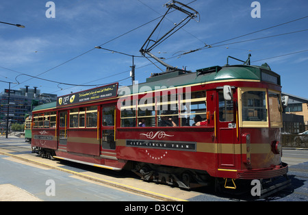 Melbourne, Australien, eine historische Straßenbahn in den Docklands Stockfoto