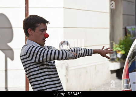 Pantomime auf der Straße Montmartre, Paris, Frankreich. Stockfoto