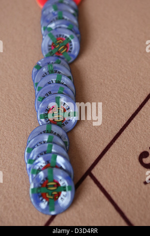 Berlin, Deutschland, Chips auf einem Roulette-Tisch Stockfoto