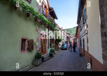 Straßen der alten Stadt Zentrum von Kaysersberg, Haut-Rhin, Elsass, Frankreich Stockfoto