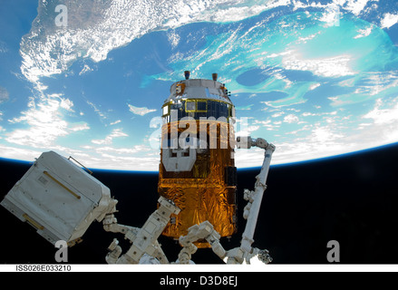 Internationale Raumstation ISS über die Erde (NASA, 10.03.11) Stockfoto