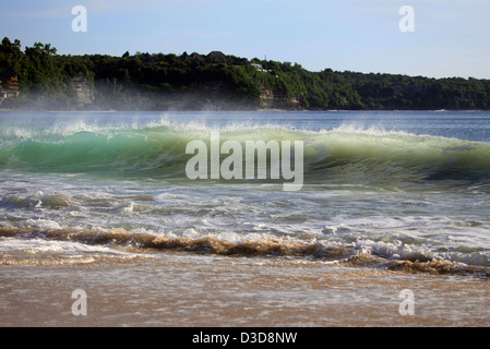 Die große Welle. Dreamland Beach - Bali Stockfoto