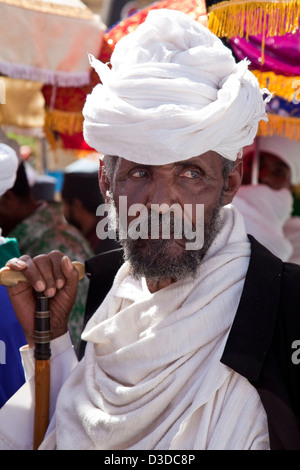 A Straße Zug der Kirche Priester und Diakone während Timkat (fest der Epiphanie), Gondar, Äthiopien Stockfoto