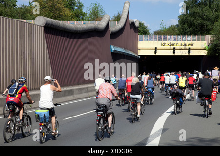 Bochum, Deutschland, Radfahrer auf dem Still-Leben Ruhr Stockfoto