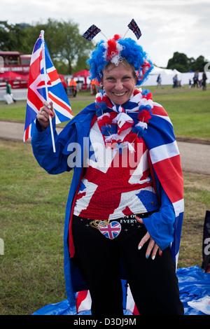 Britin ist im Gösch bei Königin Elisabeth II Diamant-Jubiläum feiern im Hyde Park, London verkleidet Stockfoto